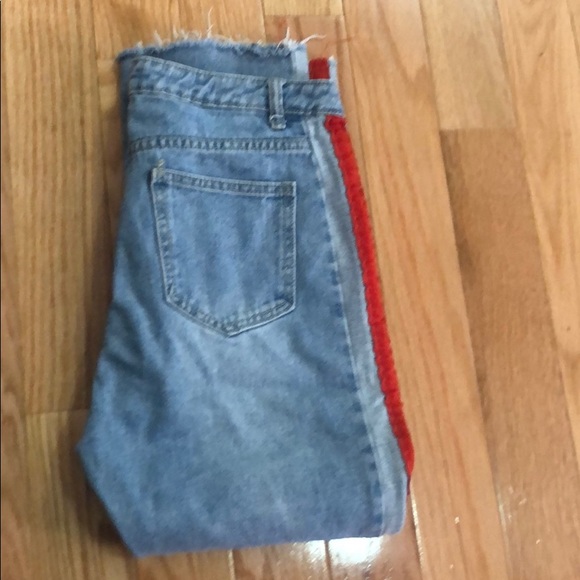 High waisted red side stripe jeans - Picture 3 of 3